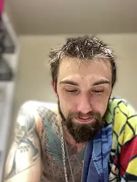 Snapshot of Fuckboy4public chatting on 12-30-24, 08:25 Fuckboy4public online show from 12-30-24, 08:25