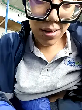 camilo099 online show from 12-06-24, 05:06