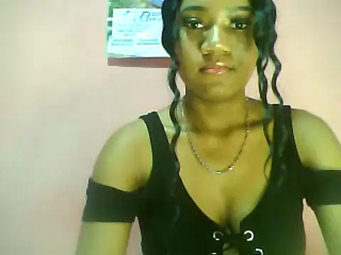 Snapshot of Fariana01 chatting on 01-04-25, 08:05 Fariana01 online show from 01-04-25, 08:05