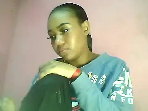 Snapshot of Fariana01 chatting on 12-28-24, 10:55 Fariana01 online show from 12-28-24, 10:55