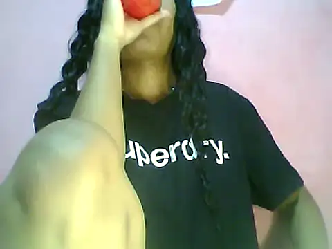 Snapshot of Fariana01 chatting on 01-31-25, 10:31 Fariana01 online show from 01-31-25, 10:31