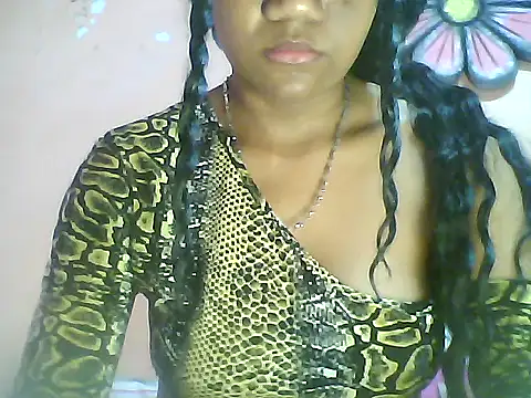 Snapshot of Fariana01 chatting on 01-18-25, 01:30 Fariana01 online show from 01-18-25, 01:30