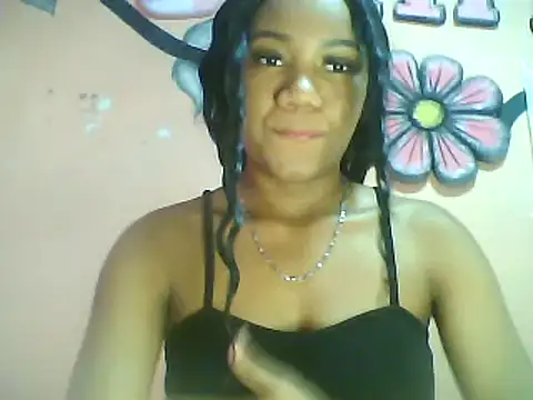 Snapshot of Fariana01 chatting on 01-18-25, 07:58 Fariana01 online show from 01-18-25, 07:58