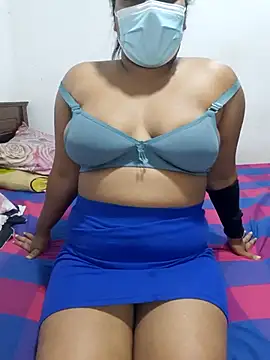 Snapshot of Masha_123 chatting on 03-30-26, 02:46 Masha 123 online show from 03-30-26, 02:46