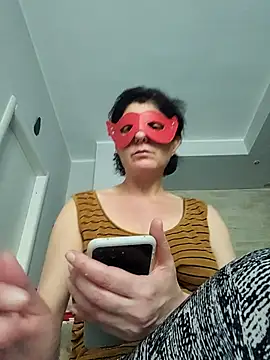 Vagabondainnamorata online show from 04-16-26, 03:24