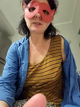 Vagabondainnamorata online show from 12-05-25, 04:49