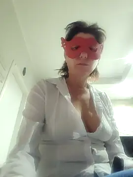 Vagabondainnamorata online show from 02-23-26, 03:41