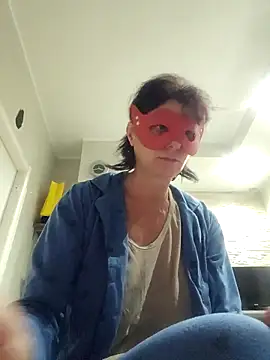 Vagabondainnamorata online show from 11-26-25, 04:01