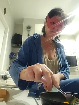 Vagabondainnamorata online show from 11-05-25, 04:37