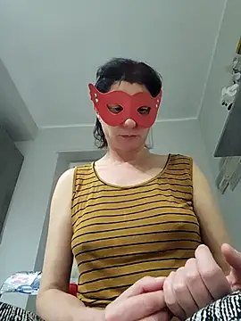 Vagabondainnamorata online show from 02-20-26, 07:49