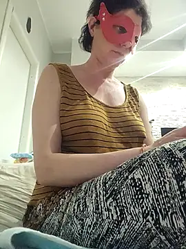 Vagabondainnamorata online show from 04-13-26, 02:54