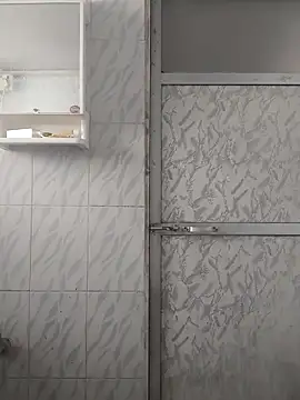 surabhi09 online show from 11-25-25, 09:09