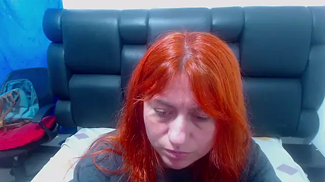 XxMiaSexxyHotxX online show from 09-30-25, 02:34