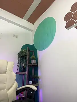 LollaByer online show from 11-18-25, 09:07