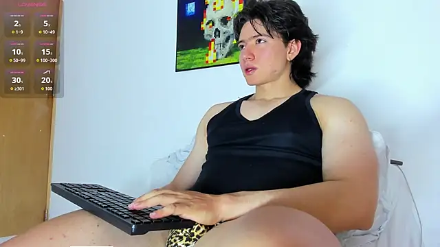 AngelBennet  online show from 06-18-26, 10:26