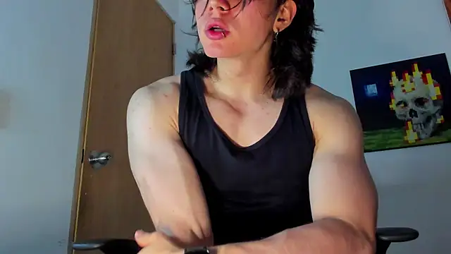 AngelBennet  online show from 10-20-25, 10:43