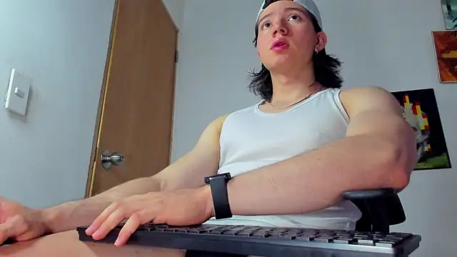 AngelBennet  online show from 09-09-25, 10:30