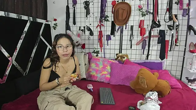 thedream girls online show from 05-30-26, 12:55