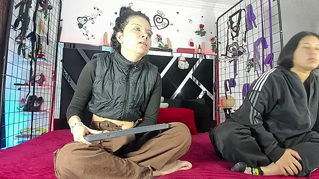 thedream girls online show from 11-20-25, 12:06