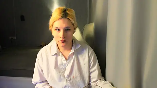 Kleo Godde online show from 11-19-25, 07:25