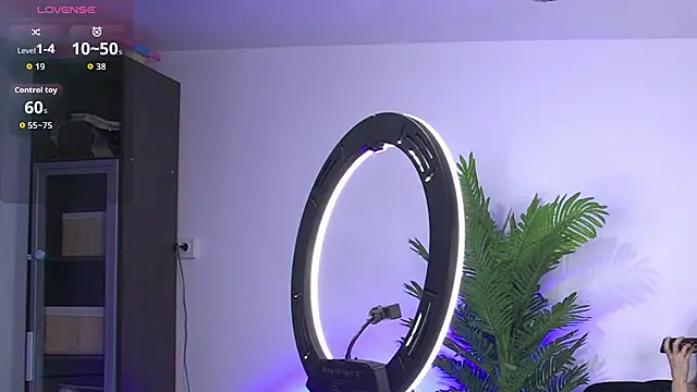 AgnesAlexis online show from 02-12-26, 11:54