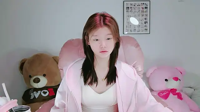 yangyang-1115 online show from 05-01-26, 04:50