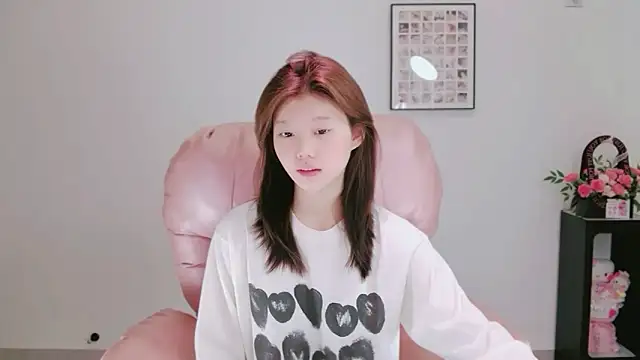 yangyang-1115 online show from 05-11-26, 04:58