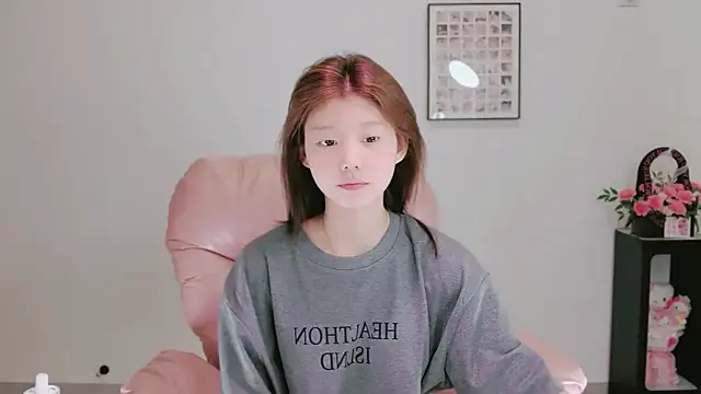 yangyang-1115 online show from 05-13-26, 04:30