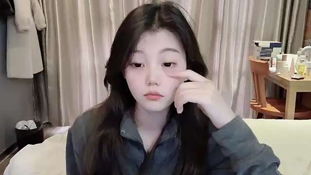 yangyang-1115 online show from 02-21-25, 12:38