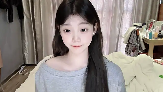 yangyang-1115 online show from 03-10-25, 08:06