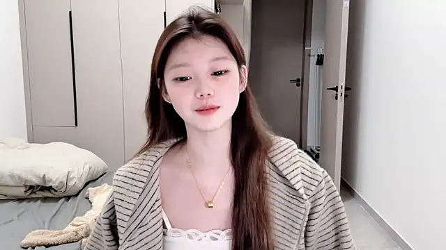 yangyang-1115 online show from 10-17-25, 05:11