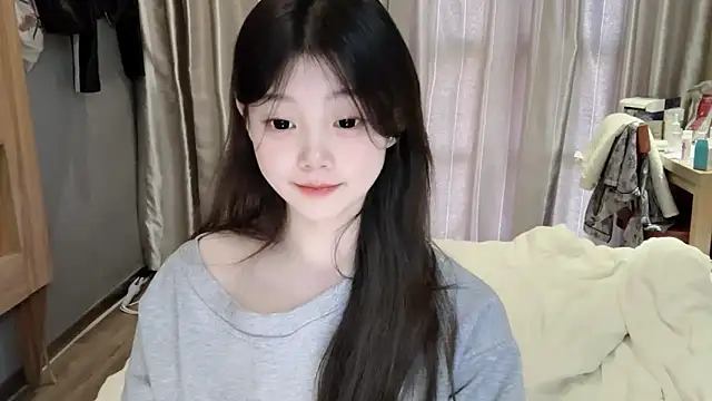 yangyang-1115 online show from 03-10-25, 11:55