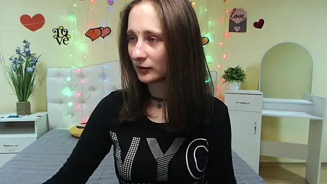 MichelLeee online show from 03-06-25, 12:09