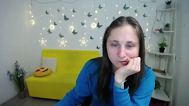 MichelLeee online show from 04-15-26, 11:27