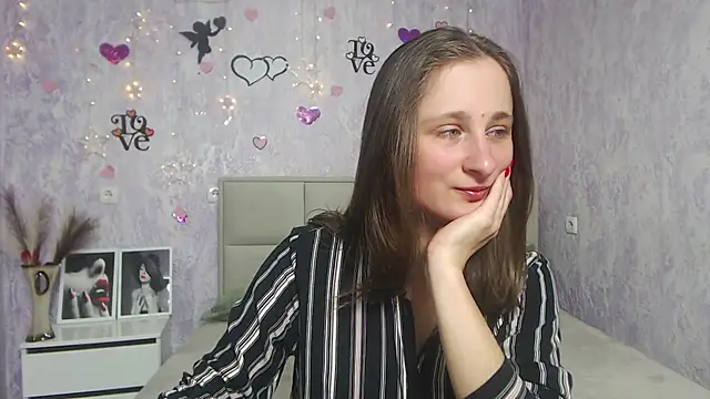 MichelLeee online show from 03-11-25, 12:28