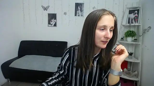 MichelLeee online show from 09-30-25, 11:05