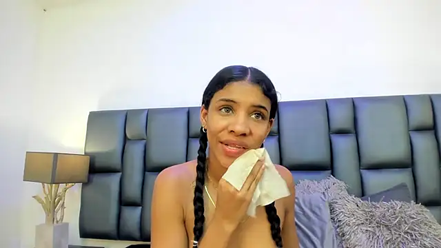 AshleyHill2 online show from 03-22-25, 09:45