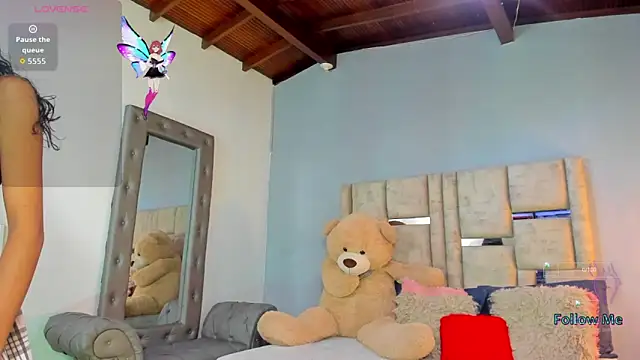 AshleyHill2 online show from 09-18-25, 03:31