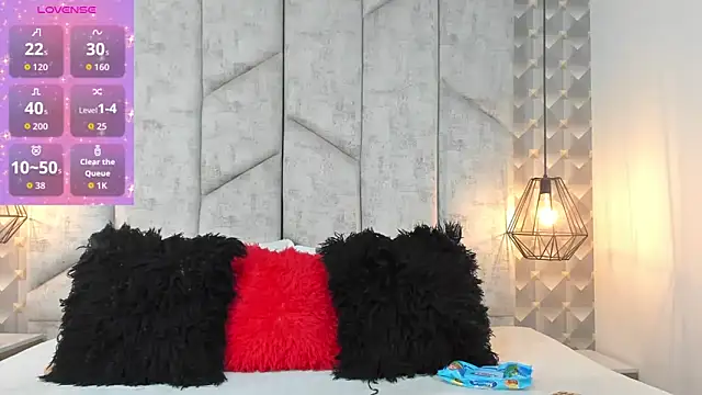 AshleyHill2 online show from 01-18-26, 01:53