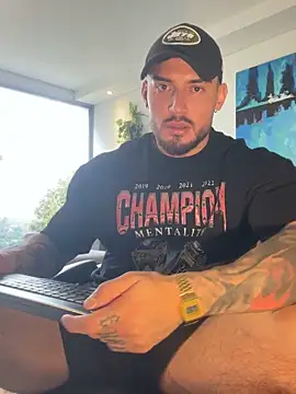 DimitriSullivan  online show from 03-04-26, 01:19