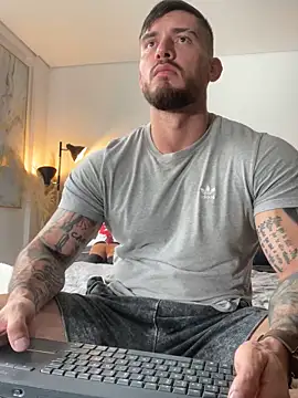 DimitriSullivan  online show from 02-12-26, 01:22