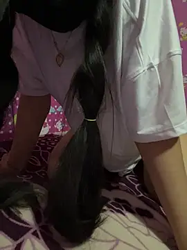 Velyn 18 online show from 02-20-26, 05:04