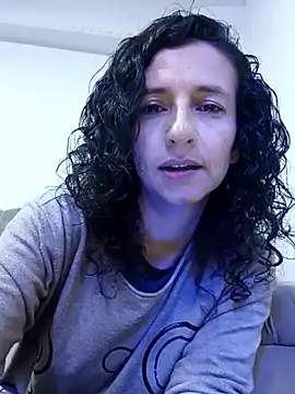 Snapshot of AriannaRussell_ chatting on 06-18-26, 12:43 AriannaRussell online show from 06-18-26, 12:43