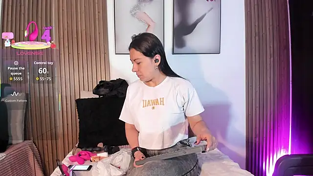 Ella Rousse online show from 11-29-25, 02:06