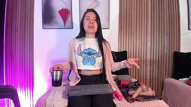 Ella Rousse online show from 02-13-26, 12:49