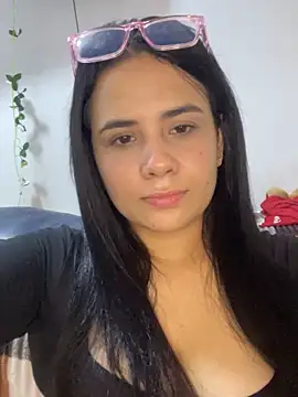 Leyna Kenet online show from 09-24-25, 04:19