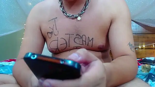 Snapshot of AndrewPherson chatting on 03-07-25, 03:28 AndrewPherson online show from 03-07-25, 03:28