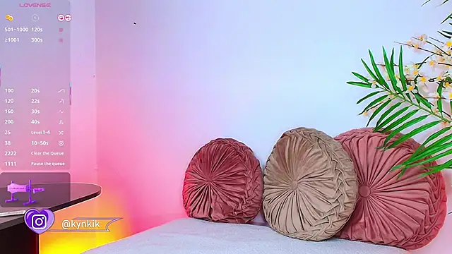 Kinky  Karo online show from 01-08-26, 12:27