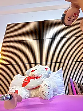 NeredaXxx online show from 07-16-26, 12:24