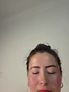 NeredaXxx online show from 05-30-26, 11:54